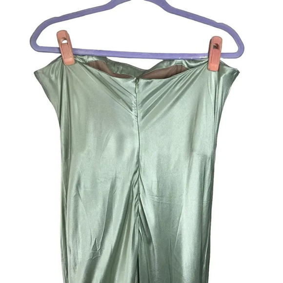 Stone Cold Fox x Revolve Mikayla Gown in Sage XL - Picture 8 of 14